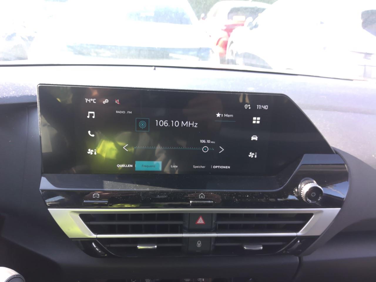 Foto Citroën C4 X 8