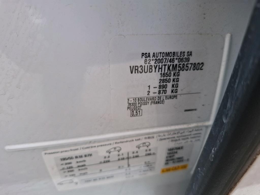 Peugeot 208 BlueHDi 100 S&S BVM6 Active Business 2021