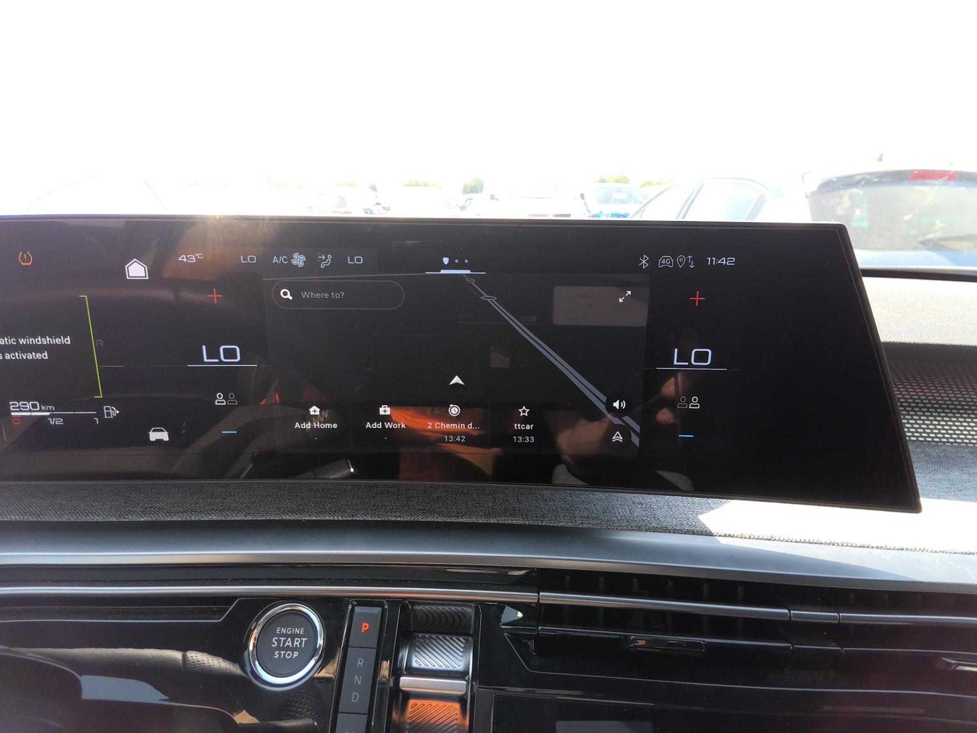 Peugeot 5008 Hybrid 136 e-DCS6 GT 2025