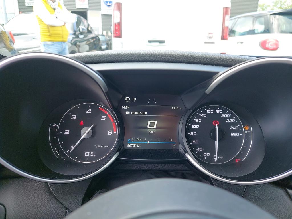 ALFA ROMEO Giulia 2.2 160 ch AT8 Super 2021