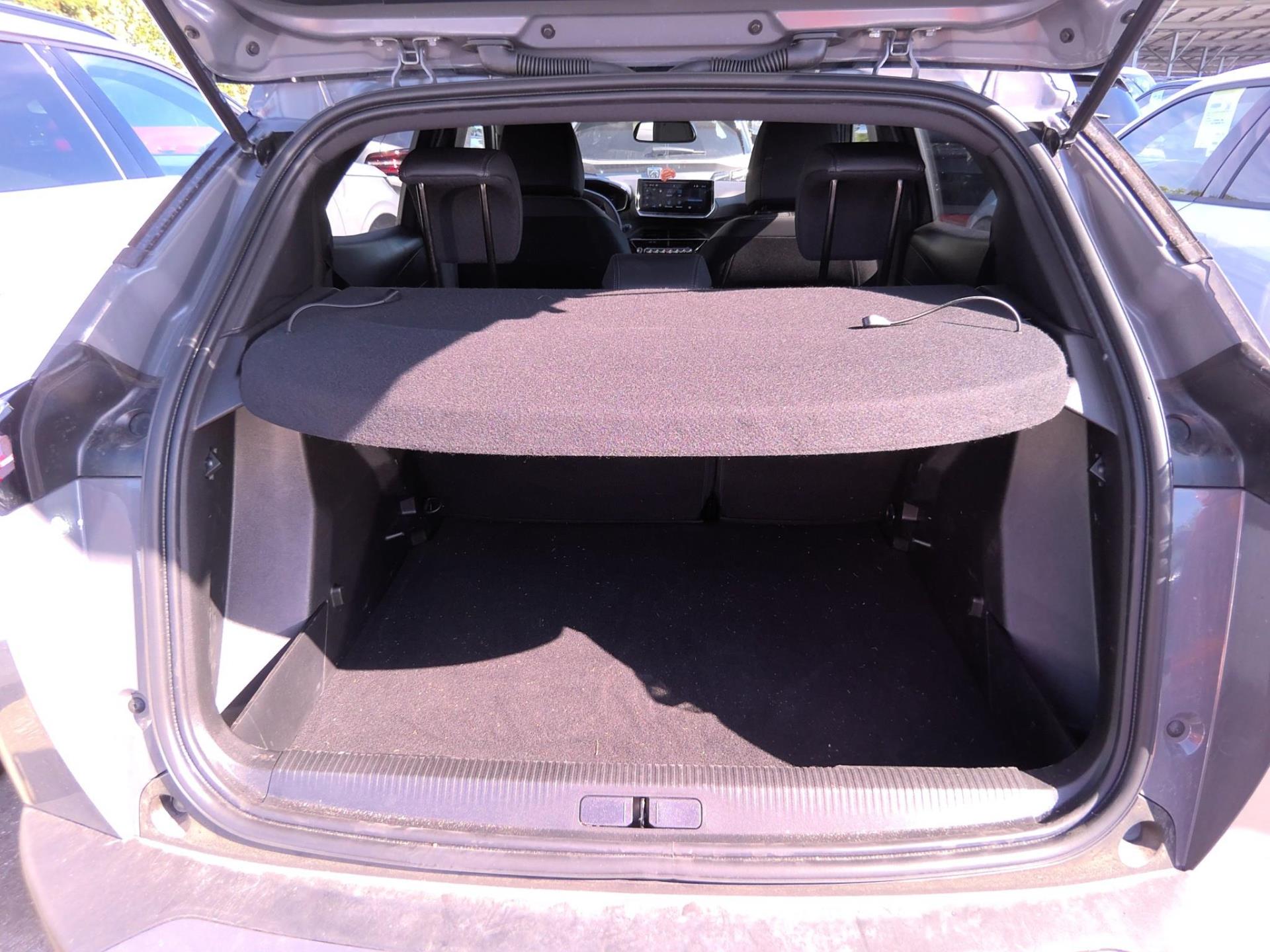 Peugeot 2008 Turbo 100 ch BVM6 Allure 2026