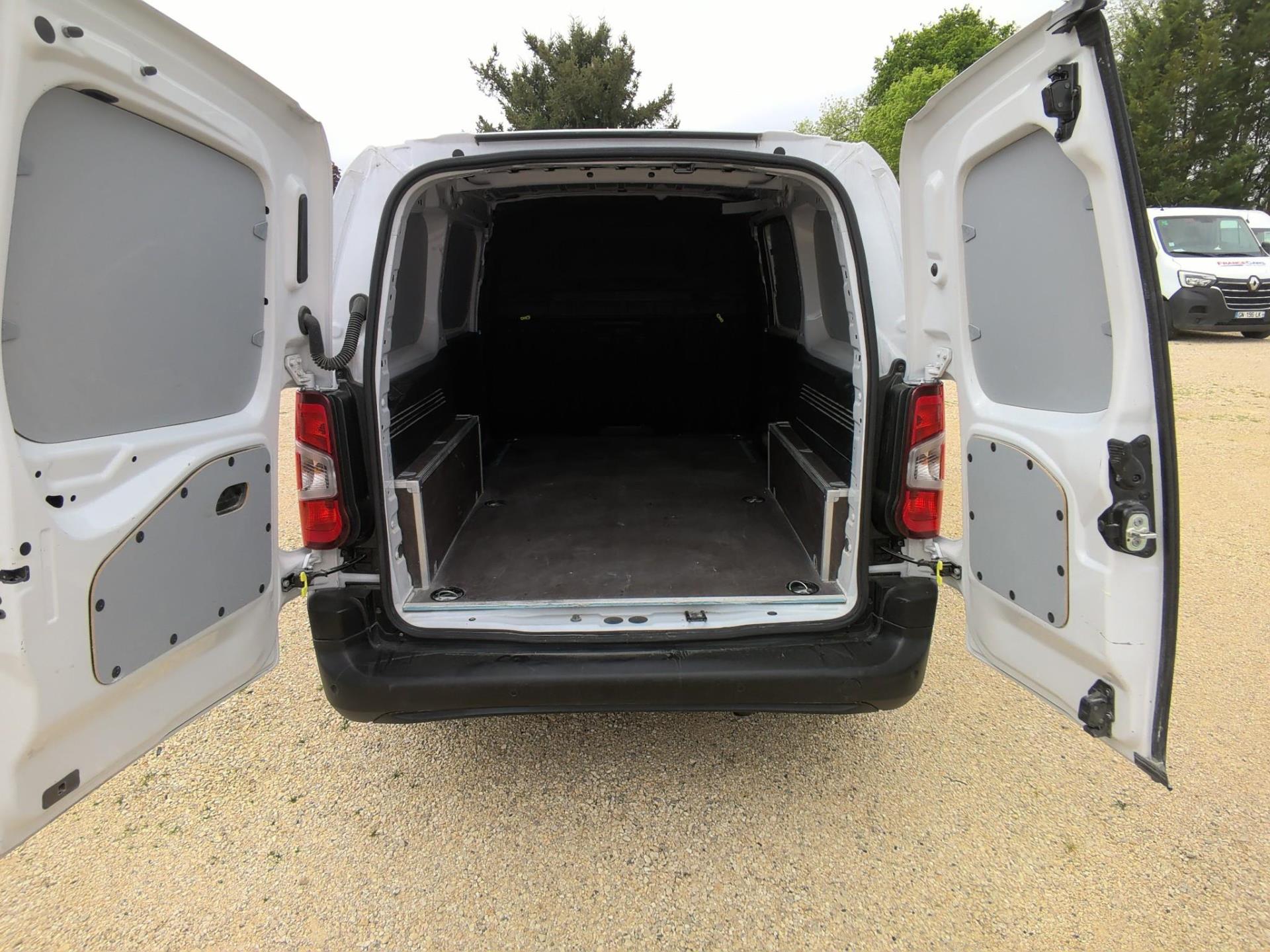 Citroen BERLINGO VAN TAILLE XL 950KG BLUEHDI 100 S&S BVM6 2024