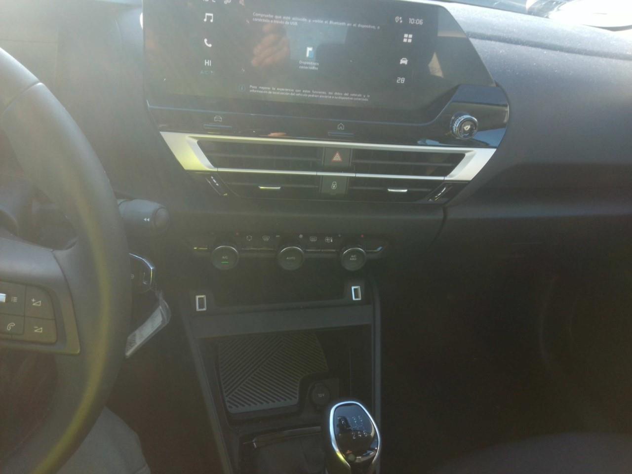 Foto Citroën C4 X 9