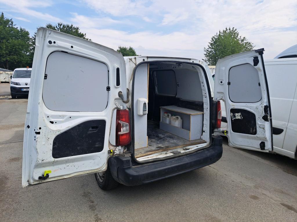Peugeot PARTNER FOURGON STANDARD 650 KG BLUEHDI 100 S&S BVM5 PREMIUM 2020