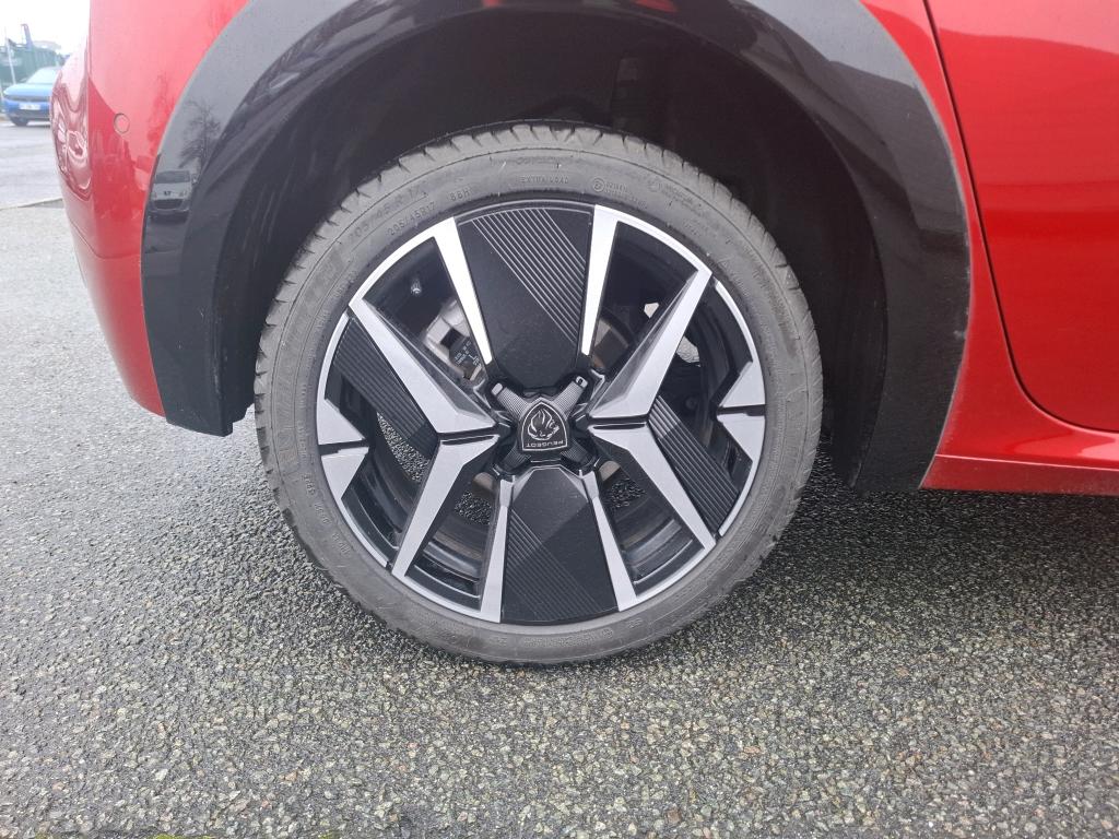 Peugeot 208 PureTech 100 S&S BVM6 GT 2024