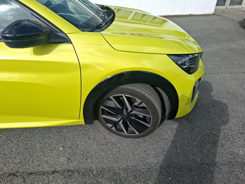 Peugeot 208 Hybrid 145 ch e-DCS6 GT 2025