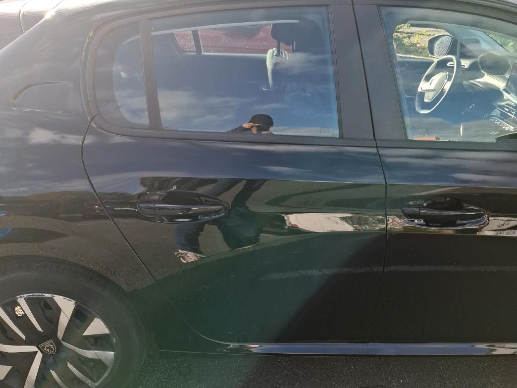 Peugeot 208 PureTech 100 S&S BVM6 Active 2024