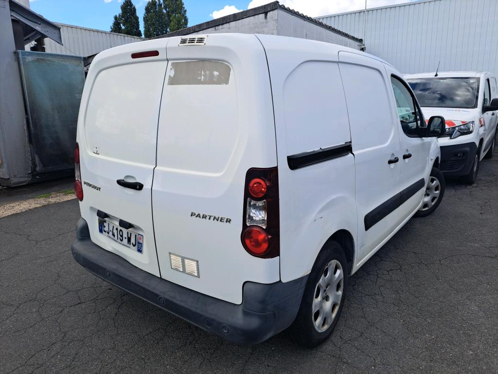 Peugeot PARTNER FOURGON STANDARD 1.6 BLUEHDI 100 BVM5 PREMIUM PACK 2017
