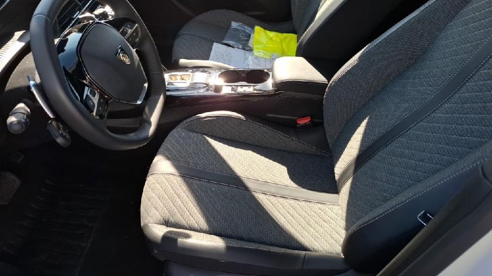 Foto Peugeot 2008 12