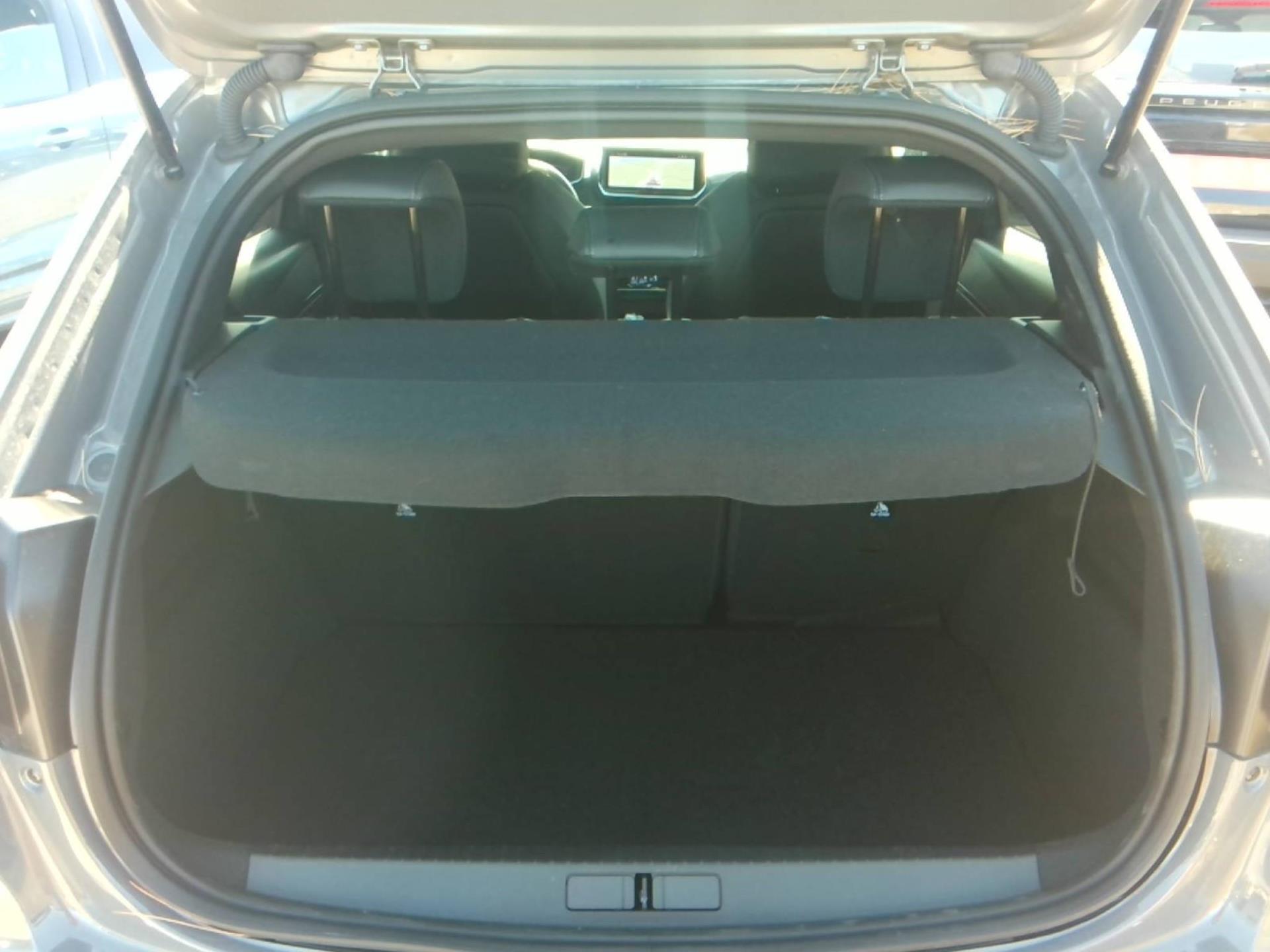 Peugeot 208 Hybrid 110 e-DCS6 GT 2025