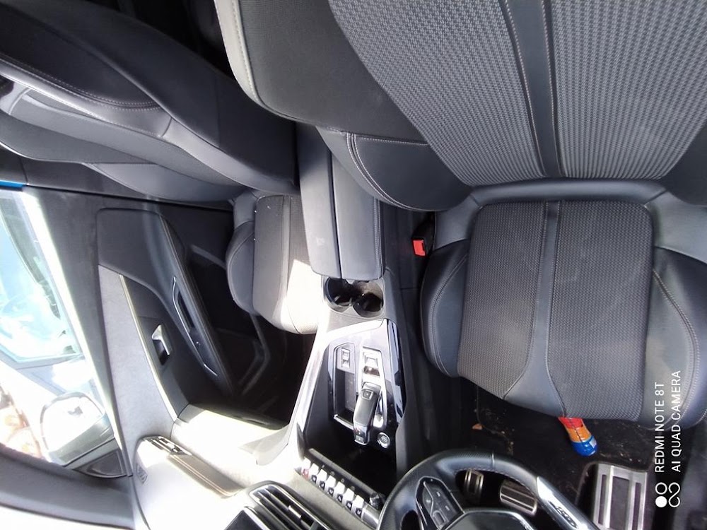 Foto Peugeot 3008 9