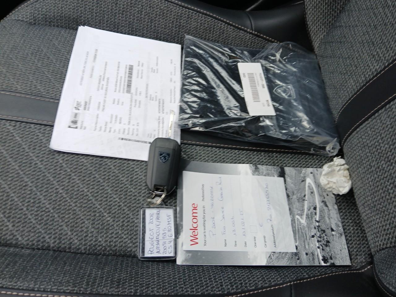 Foto Peugeot 2008 13