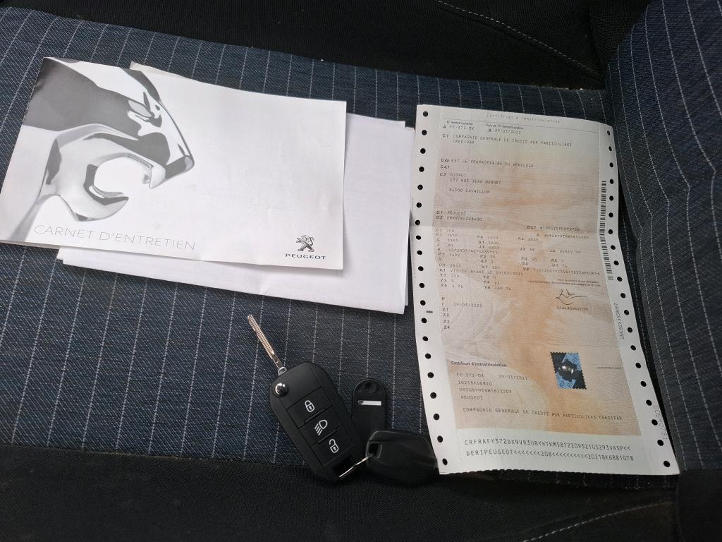 Peugeot 208 BLUEHDI 100 S&S BVM6 PREMIUM PACK 2021