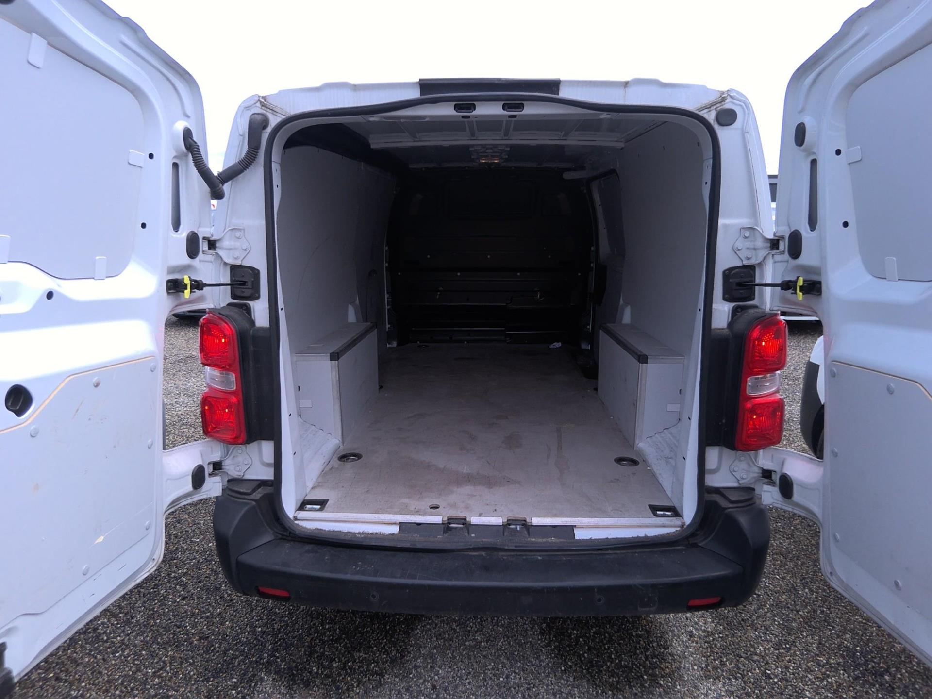 Peugeot EXPERT FGN XL BLUEHDI 120 S&S BVM6  2024