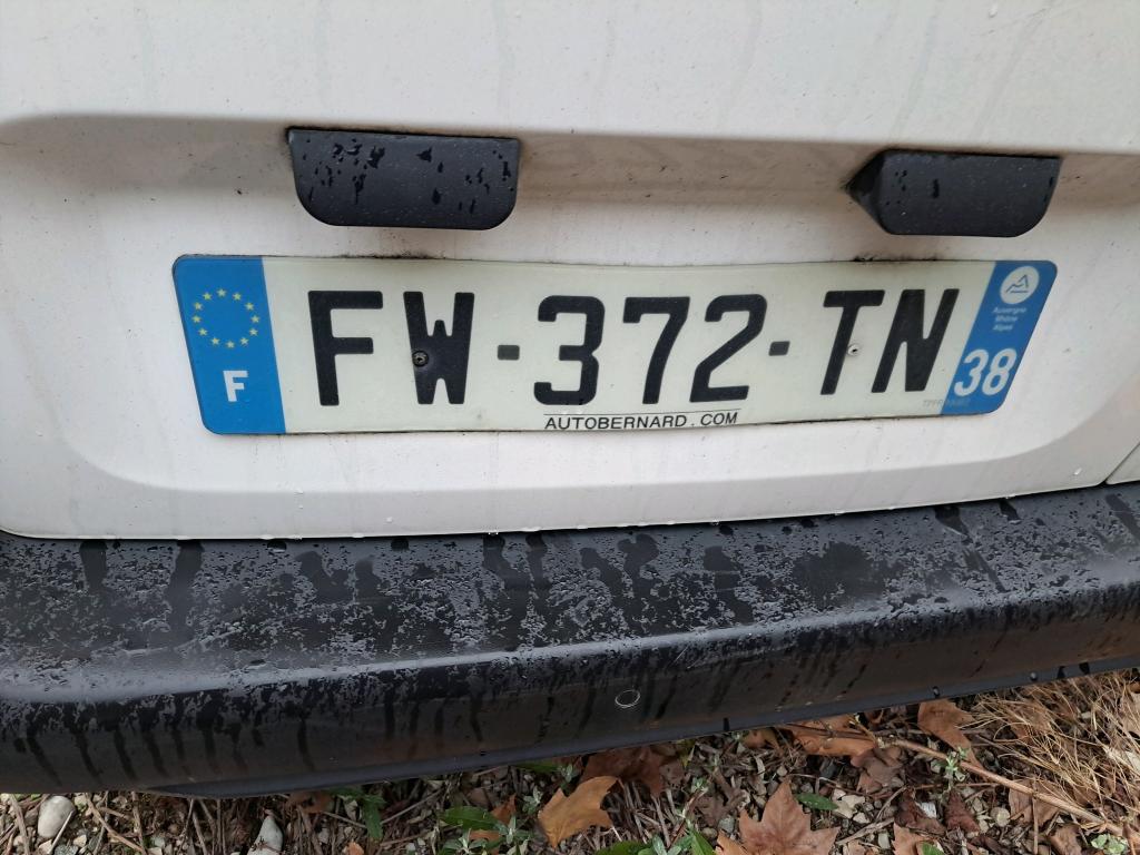 Peugeot PARTNER FOURGON STANDARD 650 KG BLUEHDI 100 S&S BVM5 PREMIUM 2021