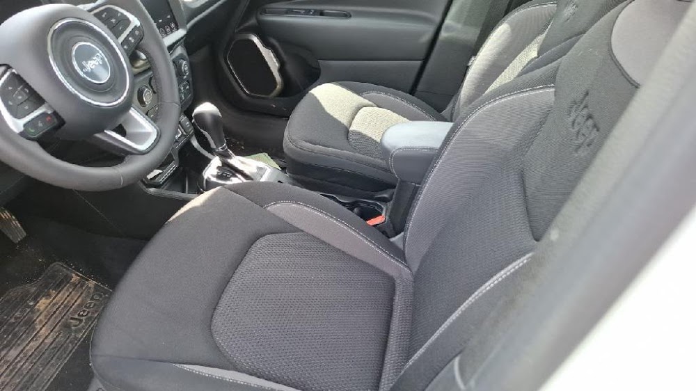 Foto Jeep Renegade 16