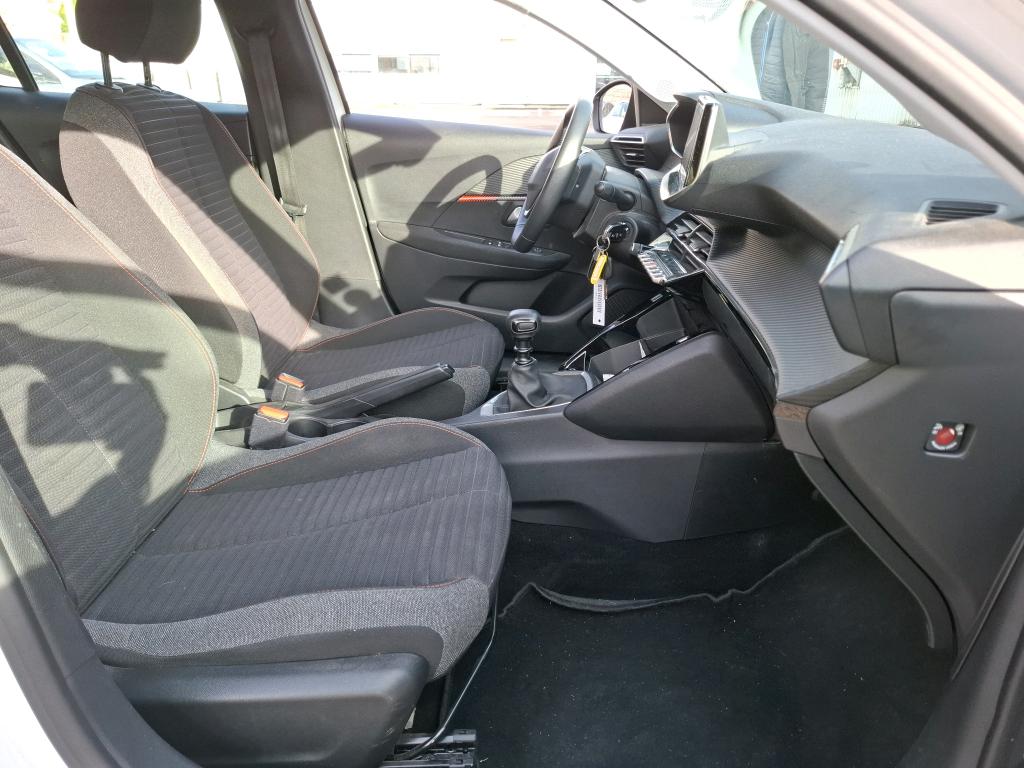 Peugeot 208 BlueHDi 100 S&S BVM6 Active Business 2021