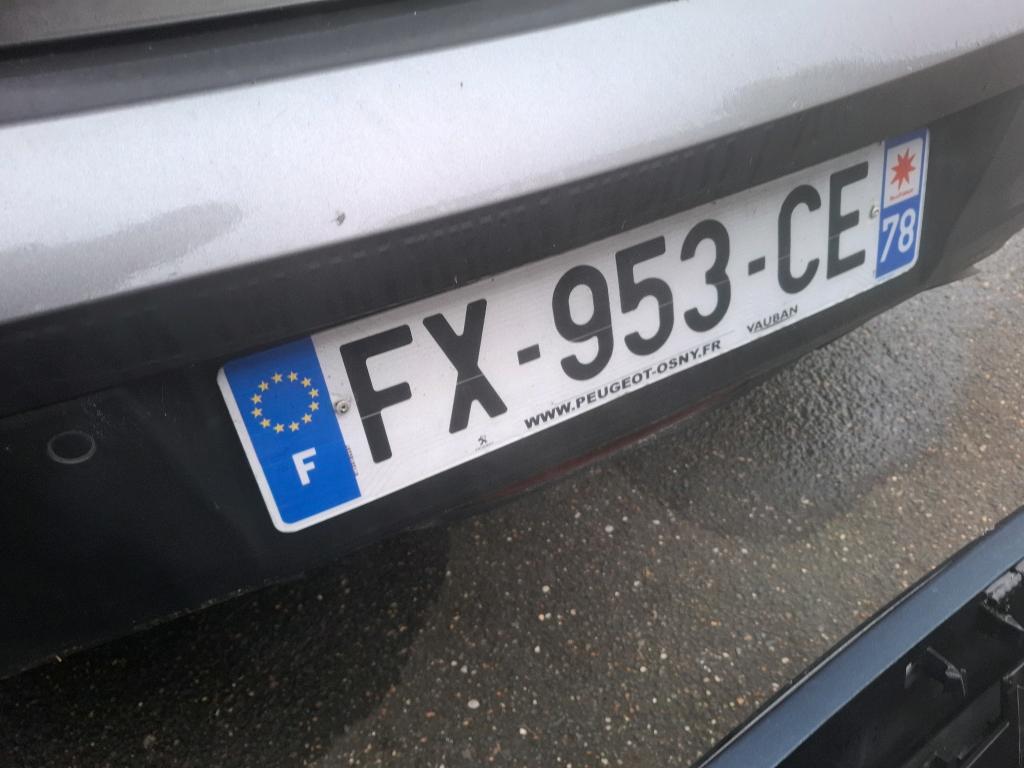 Peugeot 208 BLUEHDI 100 S&S BVM6 ACTIVE BUSINESS R 2021