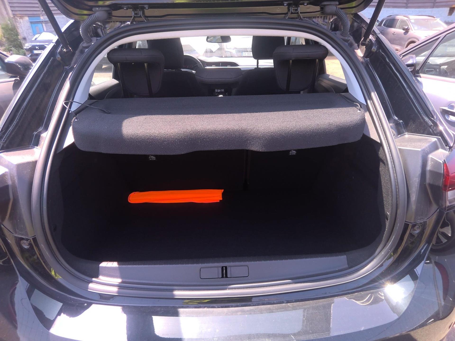 Opel Corsa 1.2 75 ch BVM5 Elegance Business 2023