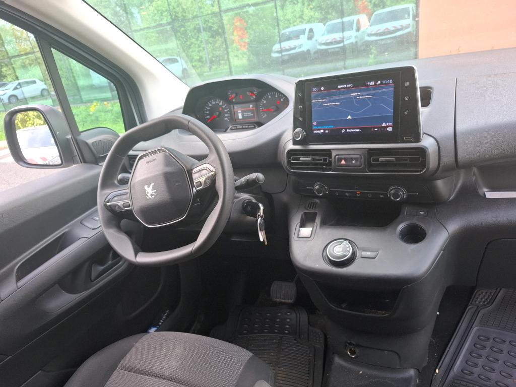 Peugeot PARTNER FOURGON LONG 950 KG BLUEHDI 130 S&S EAT8 ASPHALT 2021