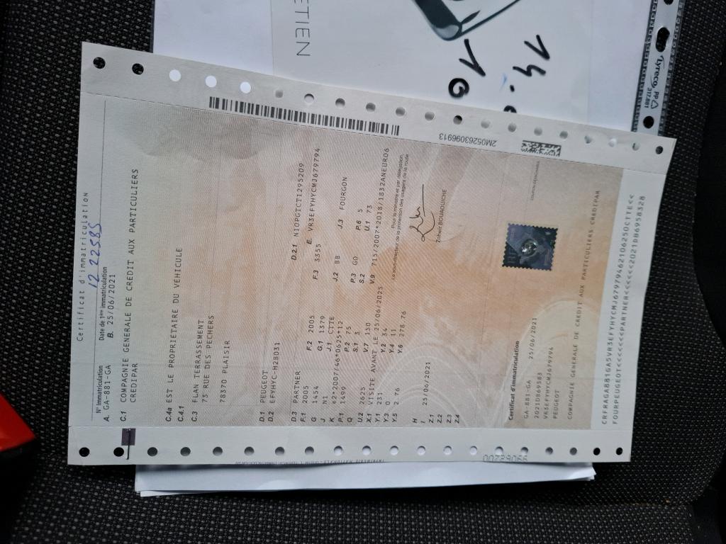 Peugeot PARTNER FOURGON STANDARD 650 KG BLUEHDI 100 S&S BVM5 PREMIUM 2021