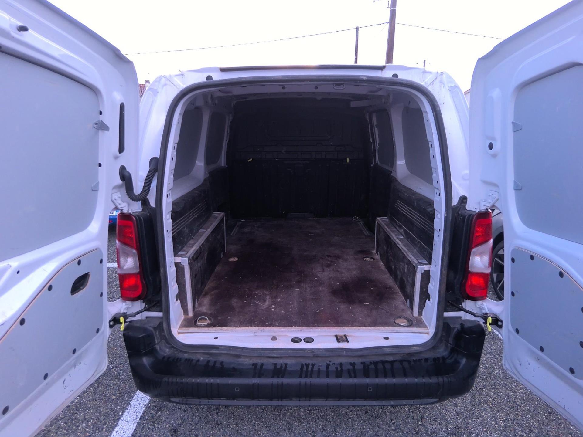 Citroen BERLINGO VAN TAILLE XL 950KG BLUEHDI 100 S&S BVM6 2024