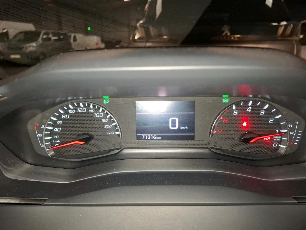 Peugeot 208 BlueHDi 100 S&S BVM6 Active Pack 2023