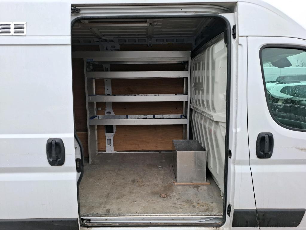 Peugeot BOXER TOLE 335 L2H2 BLUEHDI 140 S&S ASPHALT 2022