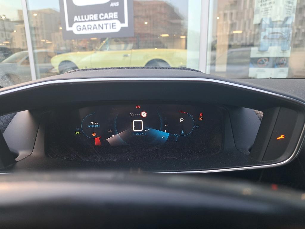 Peugeot 208 PureTech 100 S&S EAT8 Allure Business 2020