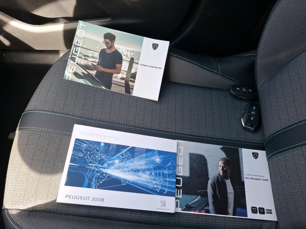 Peugeot 2008 PureTech 130 S&S BVM6 Allure Pack 2022
