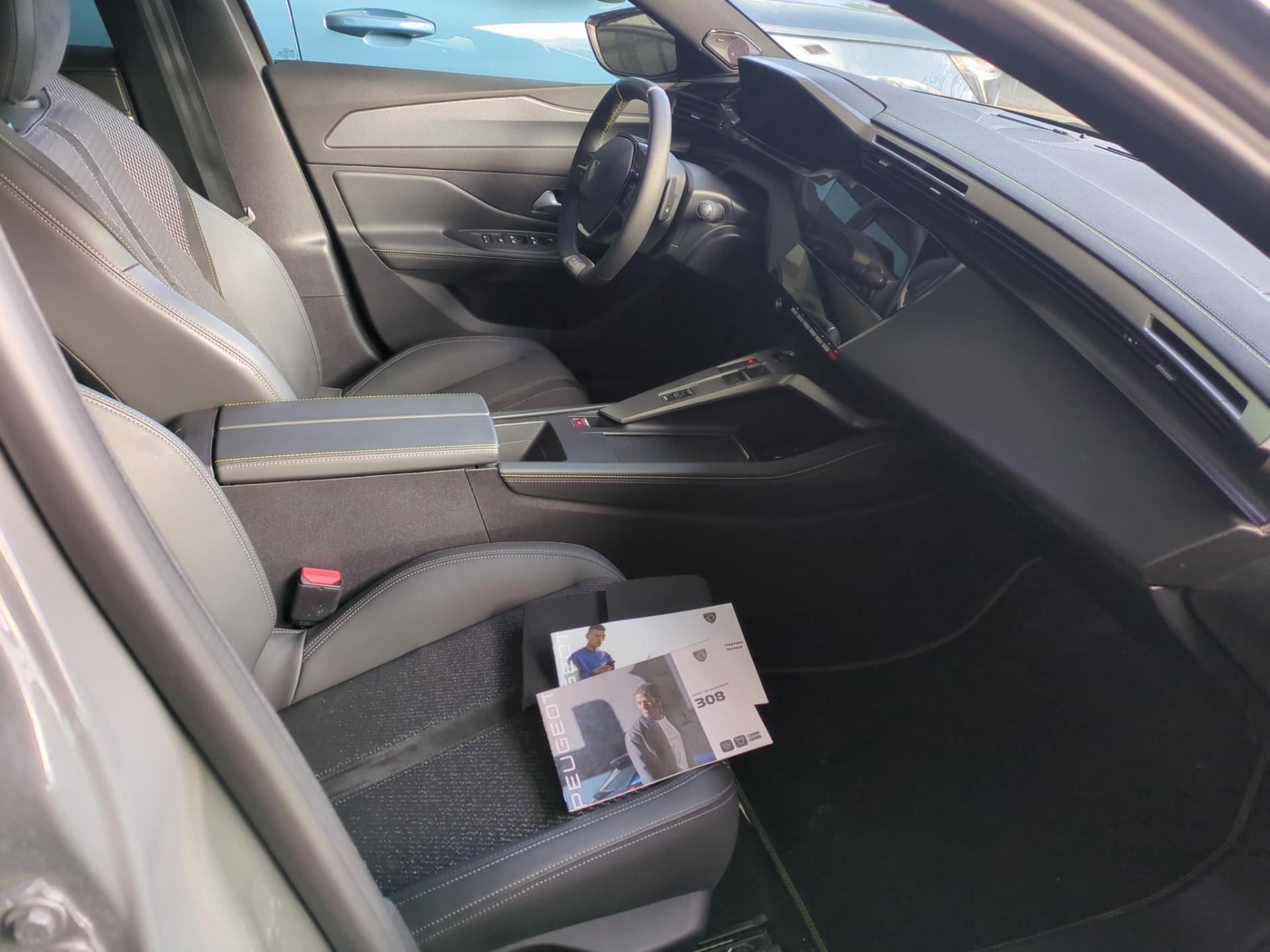 Peugeot 308 PHEV 225 e-EAT8 GT 2024