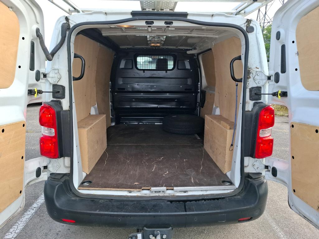Peugeot EXPERT FGN TOLE STANDARD 2.0  BLUEHDI 120 S&S BVM6 PREMIUM 2018