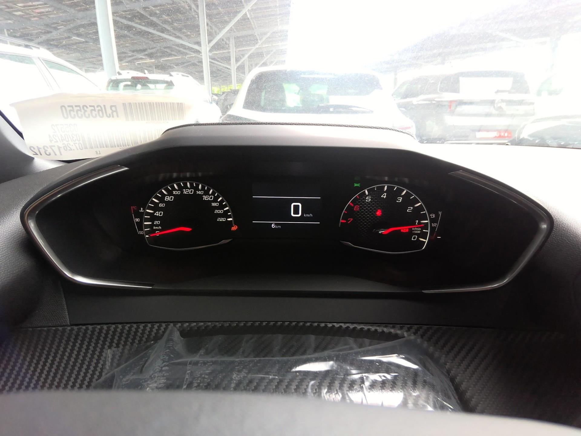 Peugeot 2008 PureTech 100 S&S BVM6 Active 2024