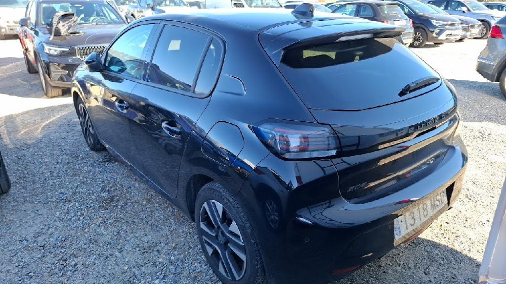 Foto Peugeot 208 5