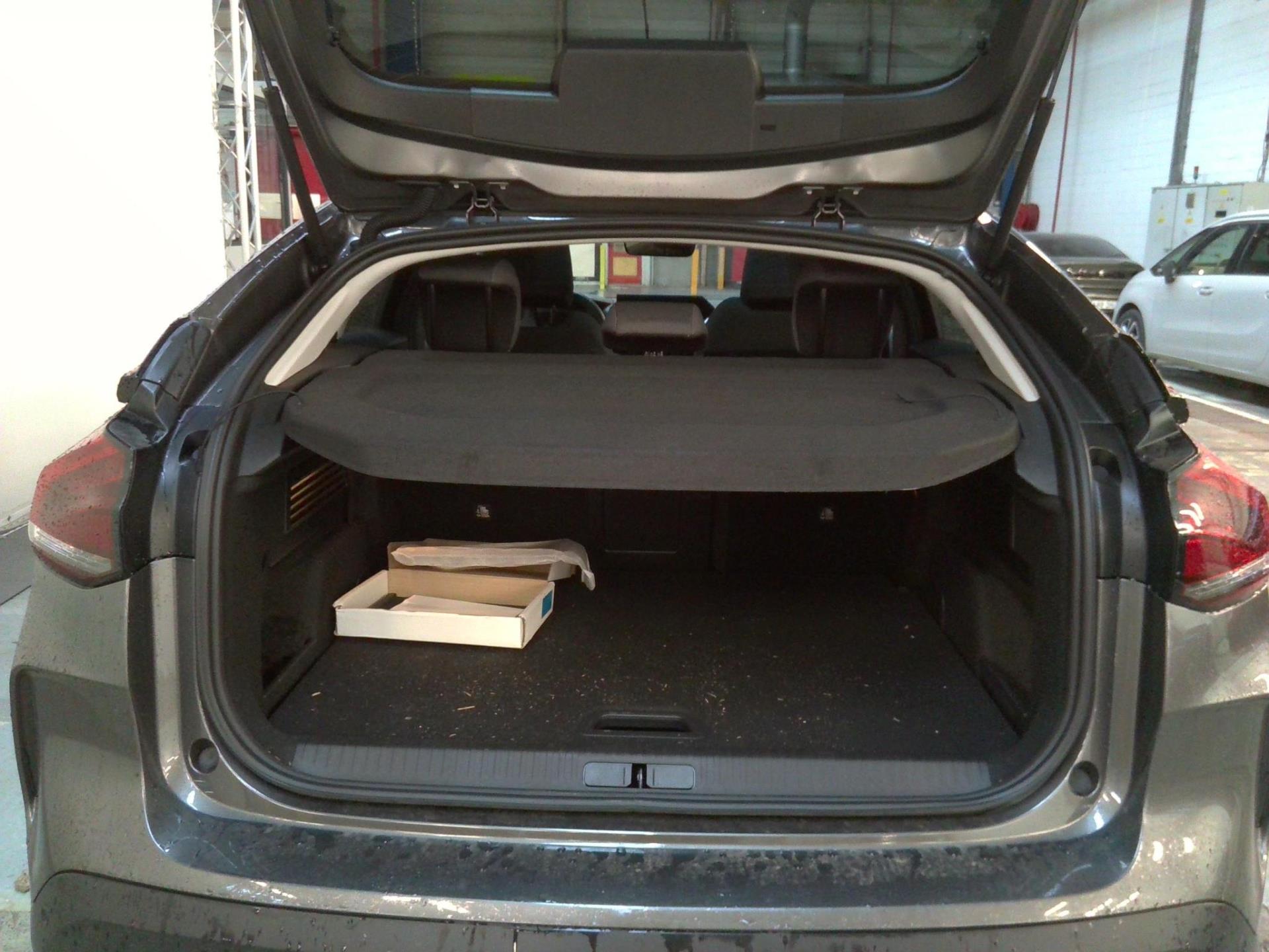 Citroen C4 PureTech 130 S&S EAT8 Shine 2023