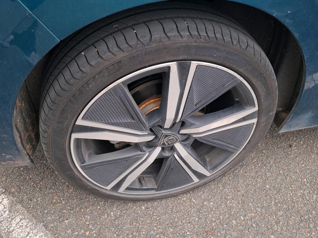Peugeot 308 Hybrid 136 e-DCS6 GT 2024
