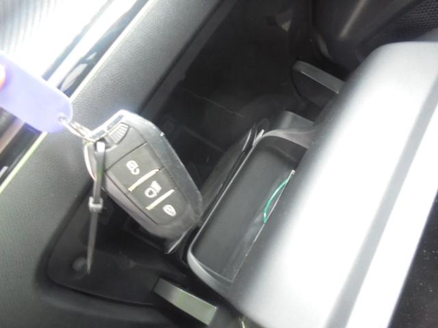 Foto Peugeot 2008 11