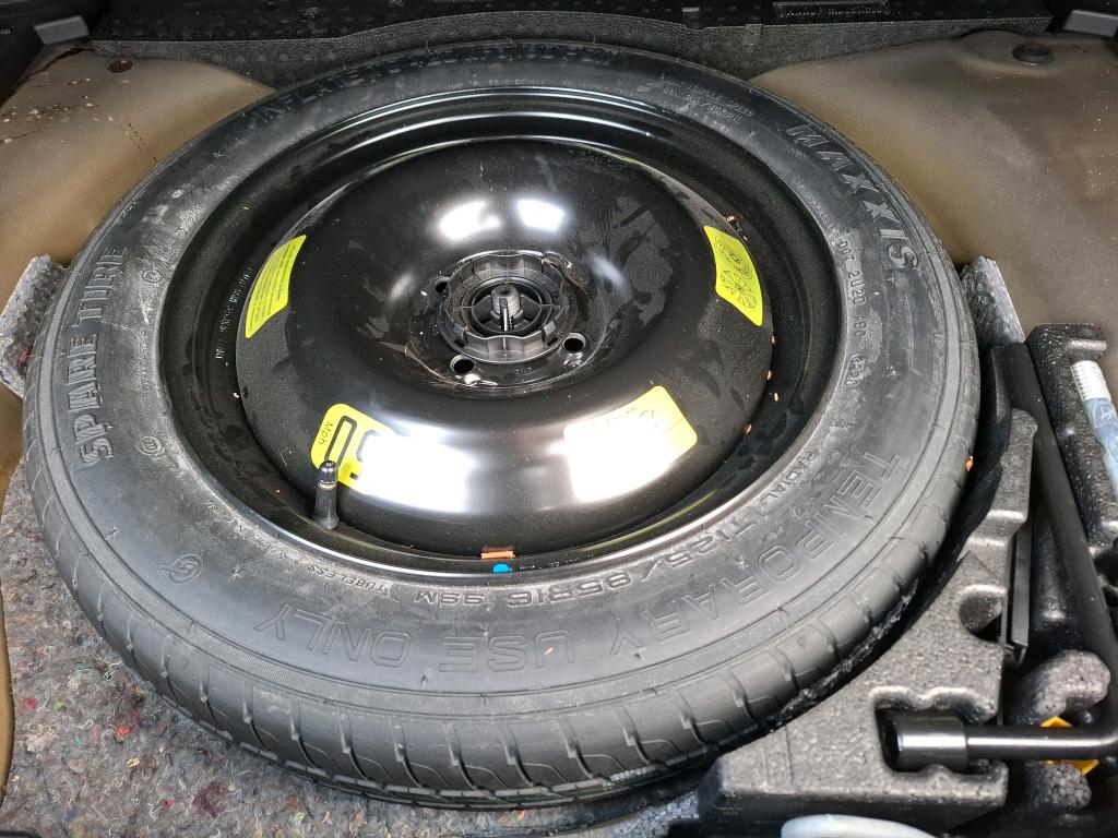 Peugeot 2008 BlueHDi 130 S&S EAT8 Allure Business 2020