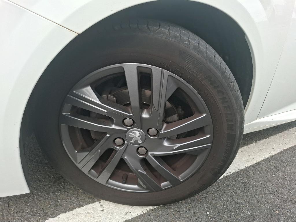 Peugeot 208 PureTech 75 S&S BVM5 Active Pack 2022