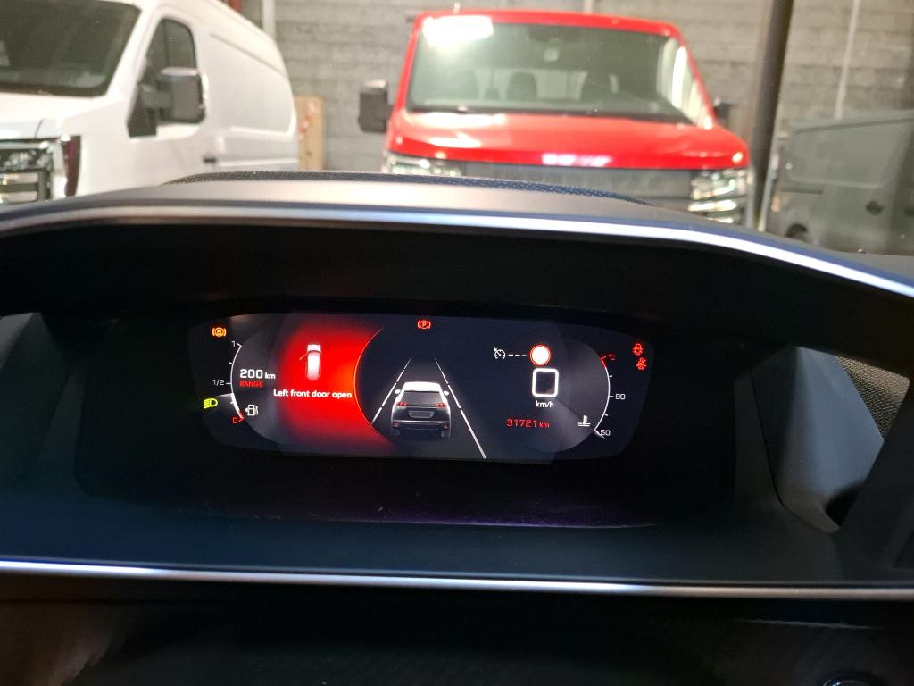 Peugeot 2008 PureTech 100 S&S BVM6 Allure Pack 2022