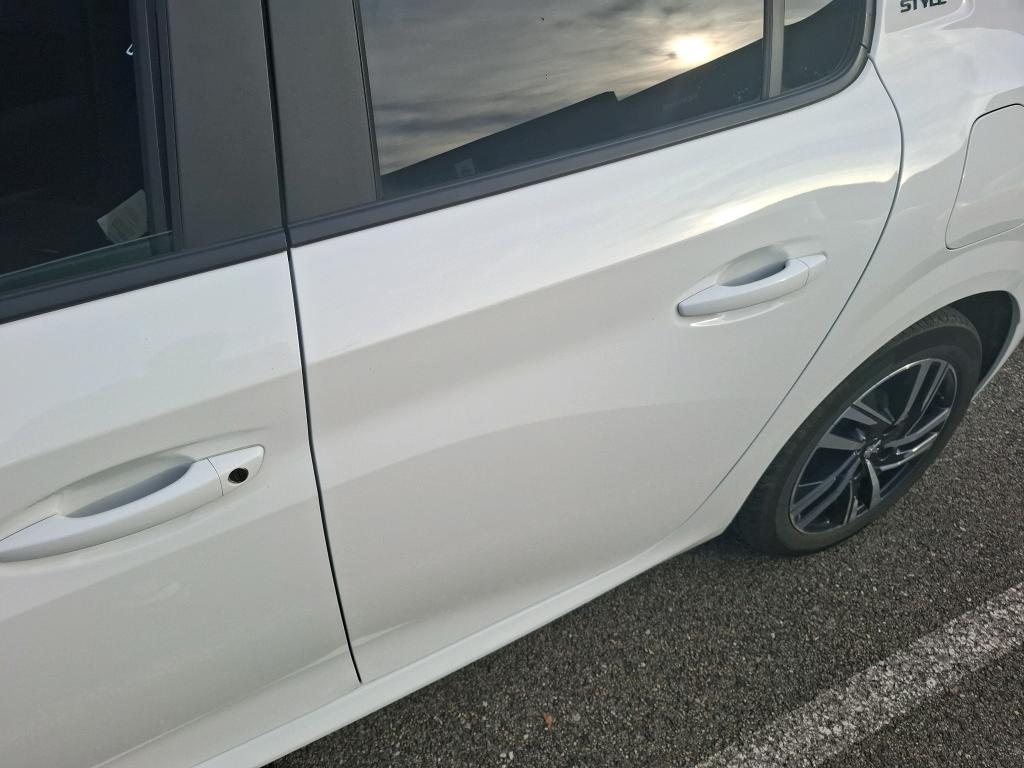 Peugeot 208 PureTech 75 S&S BVM5 Style 2023