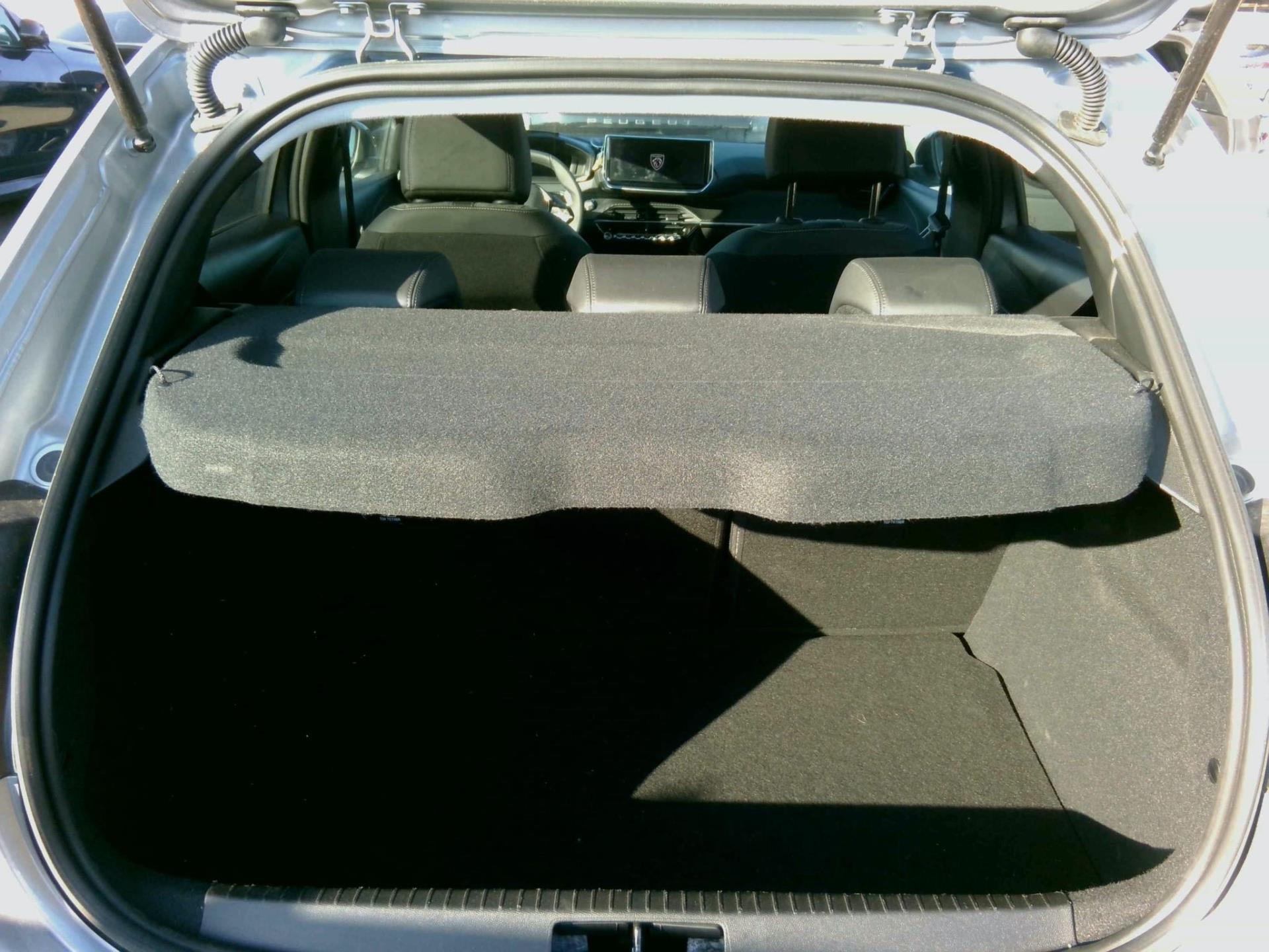 Peugeot 208 Hybrid 100 e-DCS6 Allure 2024