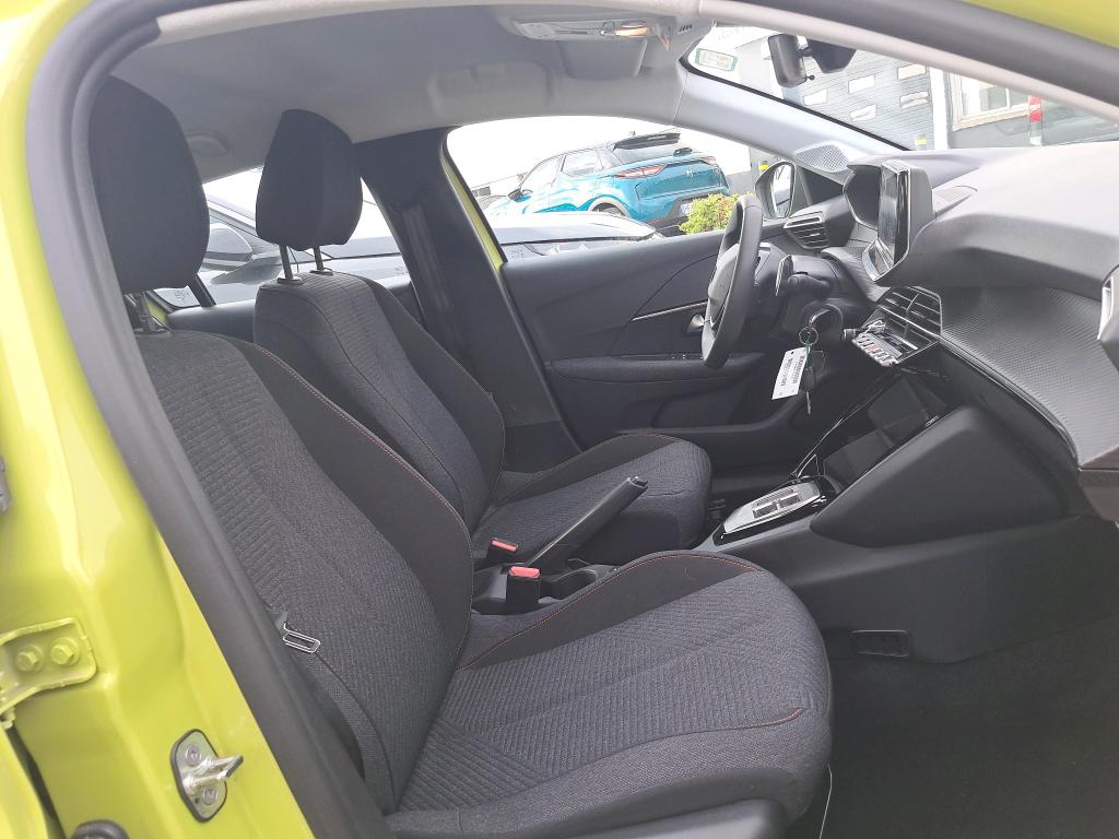 Peugeot 208 Hybrid 110 ch e-DCS6 Style 2025