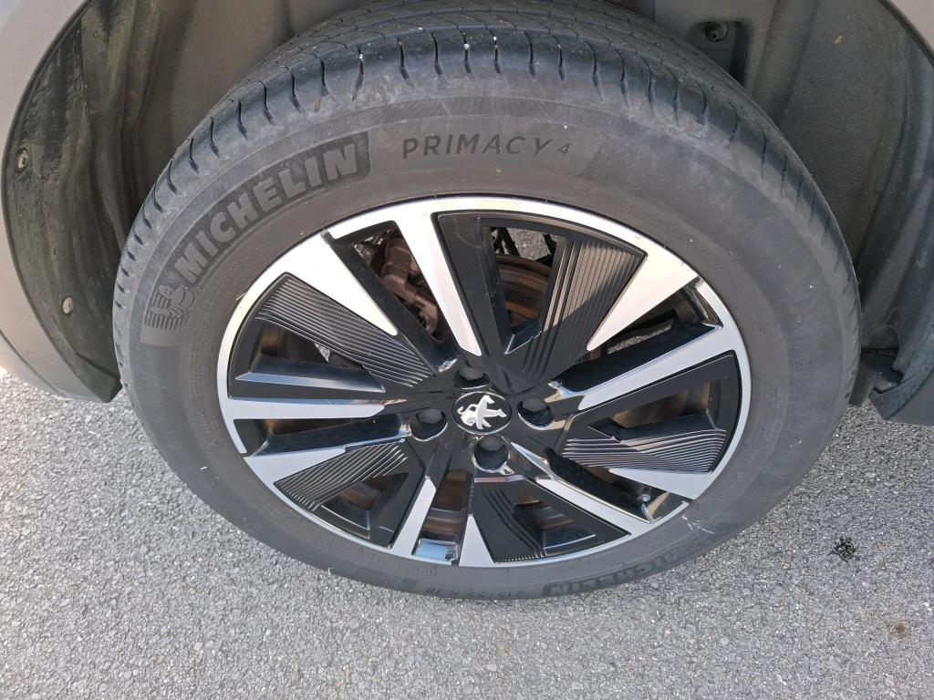 Peugeot 2008 PureTech 130 S&S EAT8 GT Pack 2022