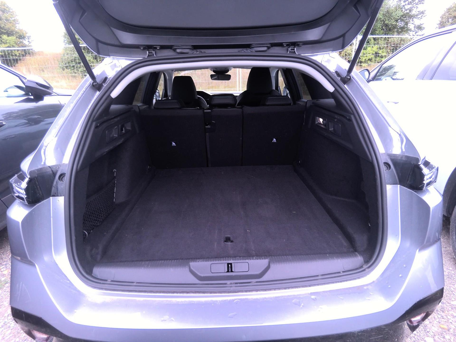 Peugeot 308 SW BlueHDi 130ch S&S EAT8 Allure 2025