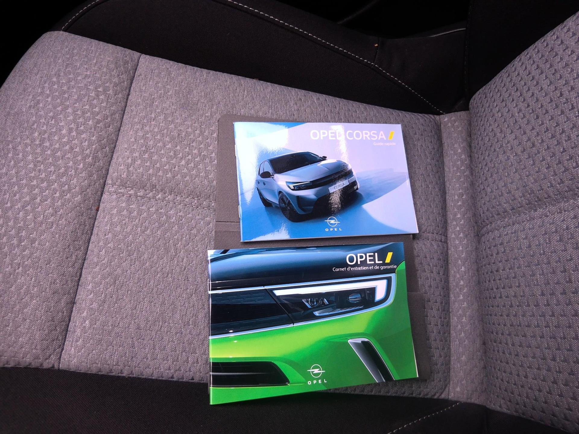 Opel Corsa 1.2 Turbo 100 ch BVM6  2024