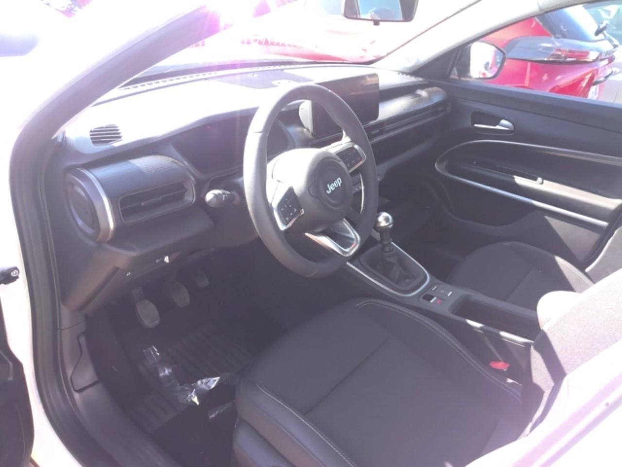 Foto Jeep AVENGER 3