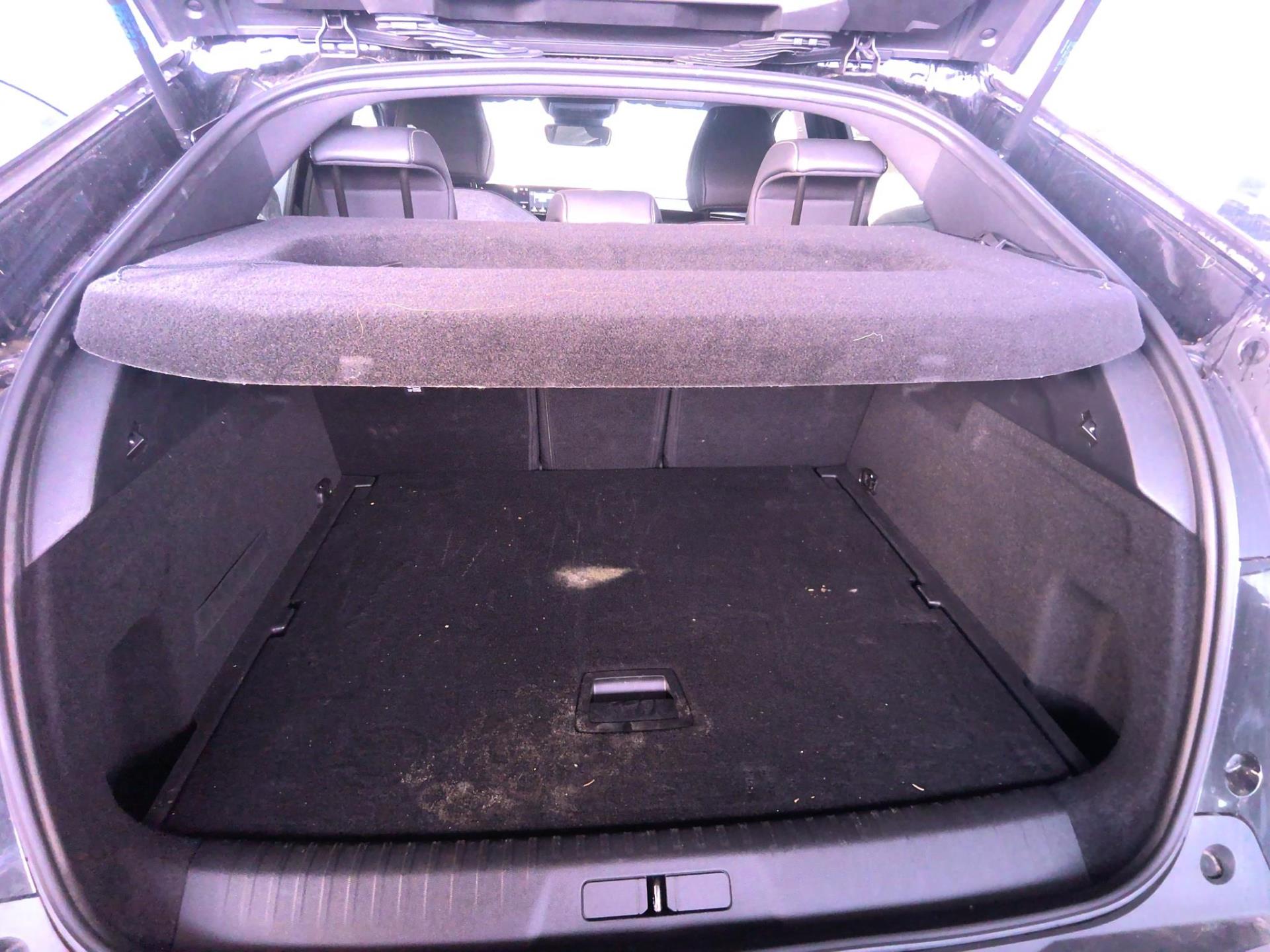 Peugeot 3008 Hybrid 136 e-DCS6 Allure 2024