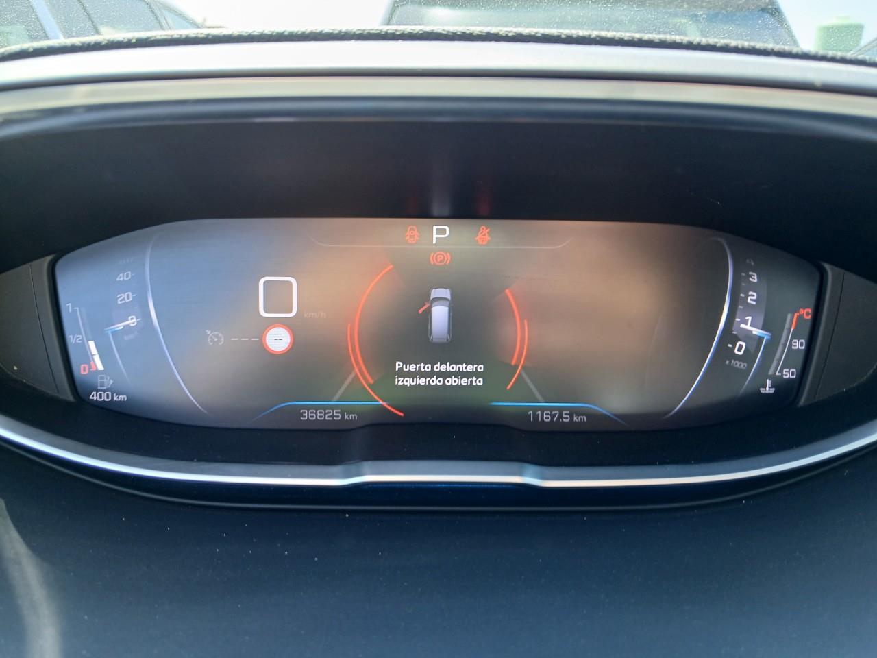 Foto Peugeot 5008 9