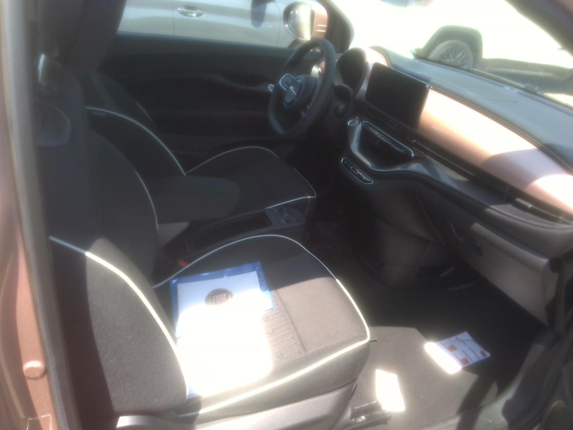 FIAT 500 e 118 ch Nouvelle 500 2023